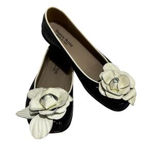 Taryn Rose shoes dressy black patent & white leather flats size EU 36.5 / US 6M